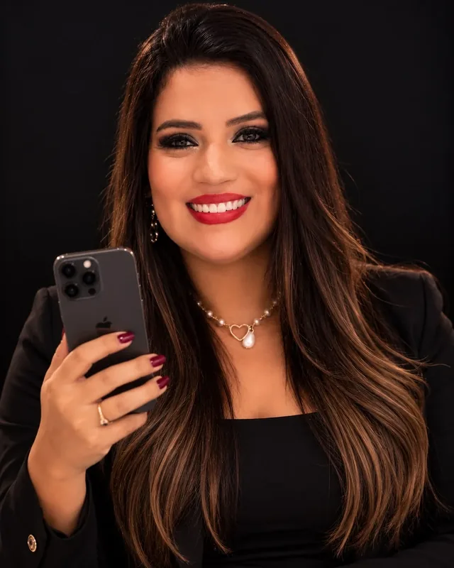Laura Natielle, CEO e Founder da COMC